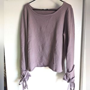 cupcakes and cashmere Soft Knit Flare Bell Tie Sleeve Sweater